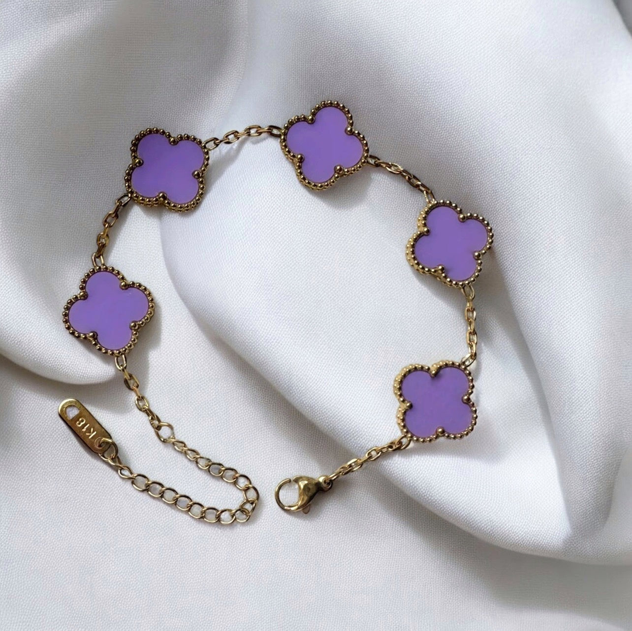 Pulseira Feminina Trevo Mini Dourada
