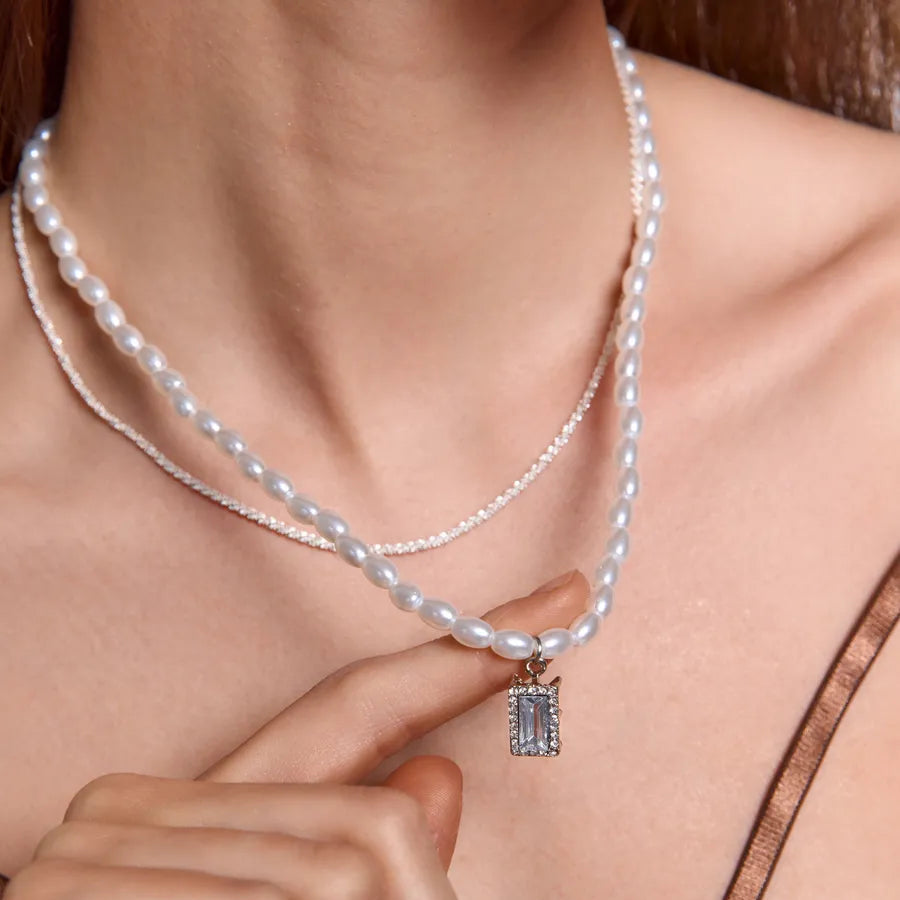 Colar de Pérolas com Pingente de Zircônia + Corrente de Prata 925