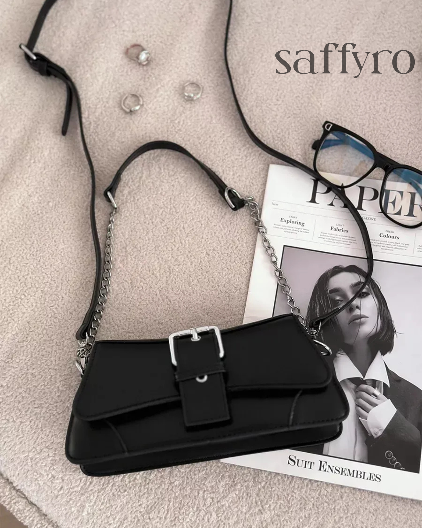 Bolsa Feminina em Couro Preta Saffyra
