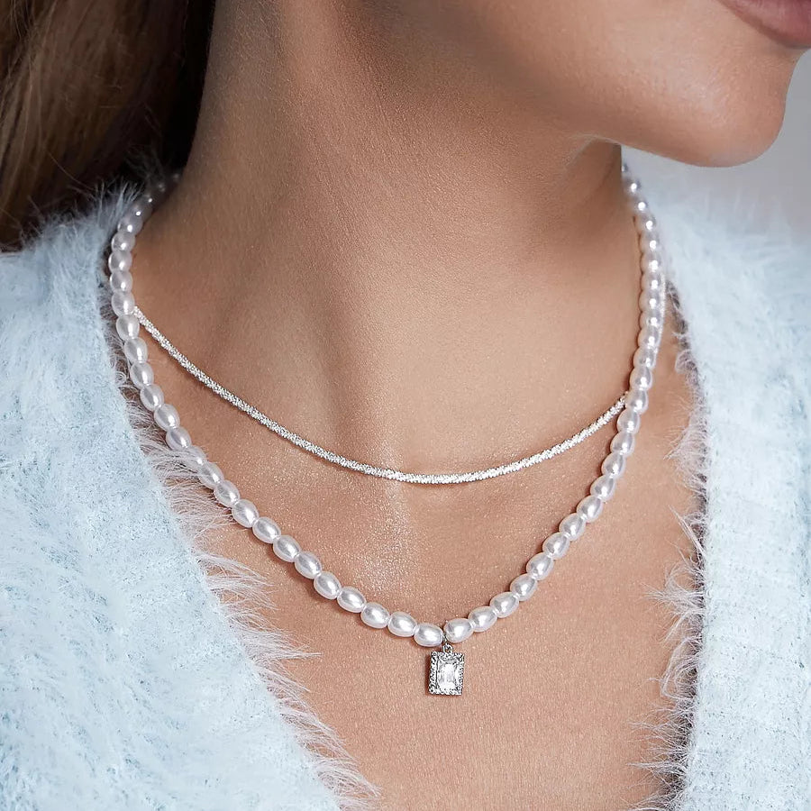 Colar de Pérolas com Pingente de Zircônia + Corrente de Prata 925