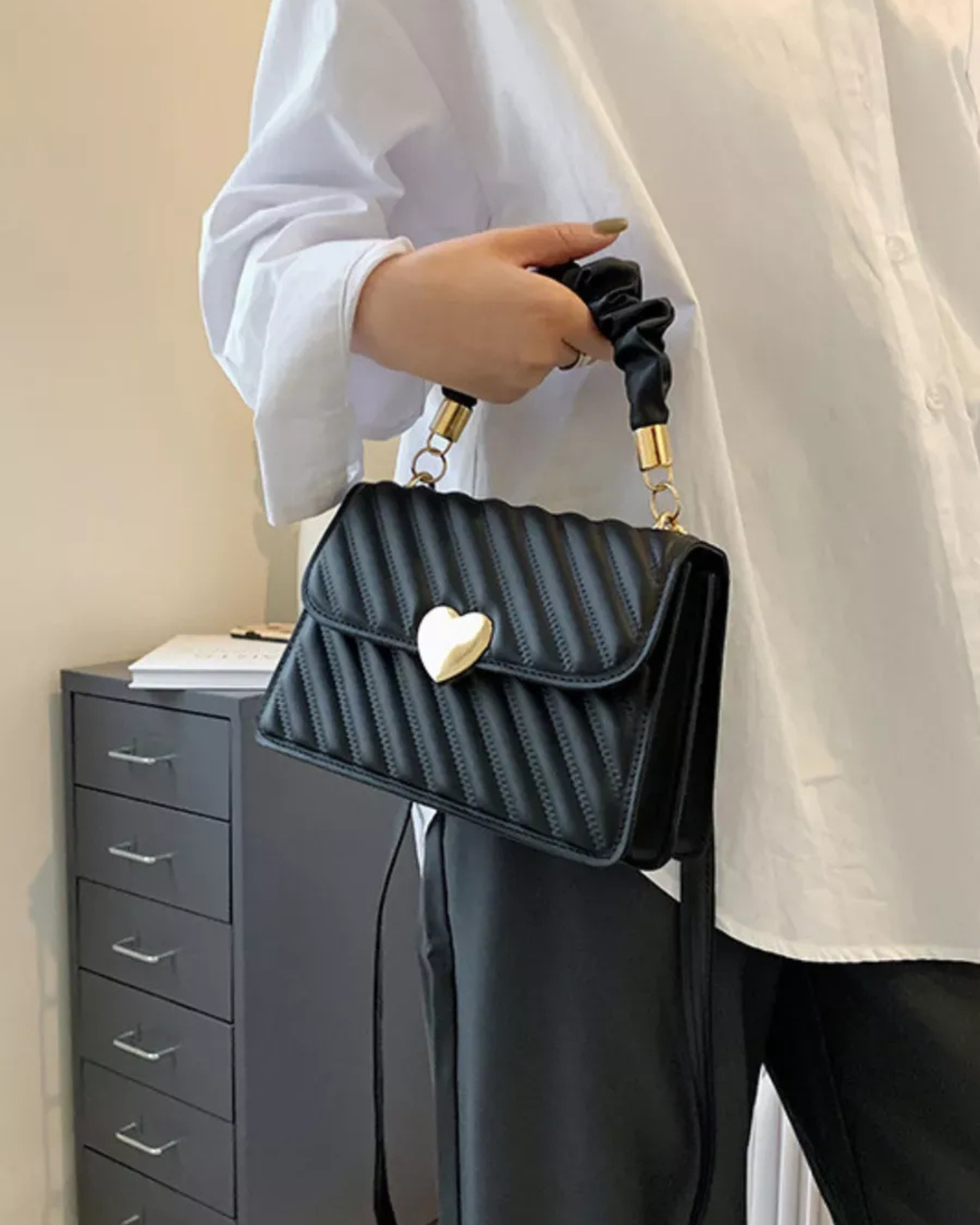 Bolsa Feminina Coração Preta