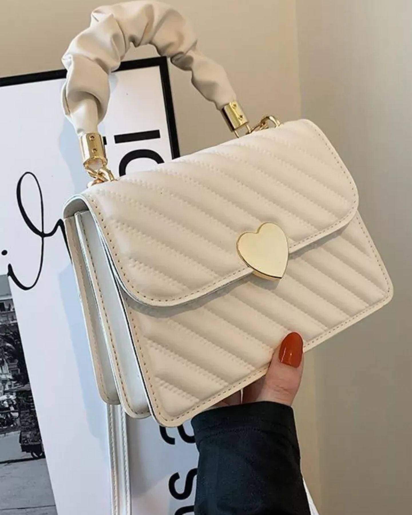 Bolsa Feminina Coração Branca