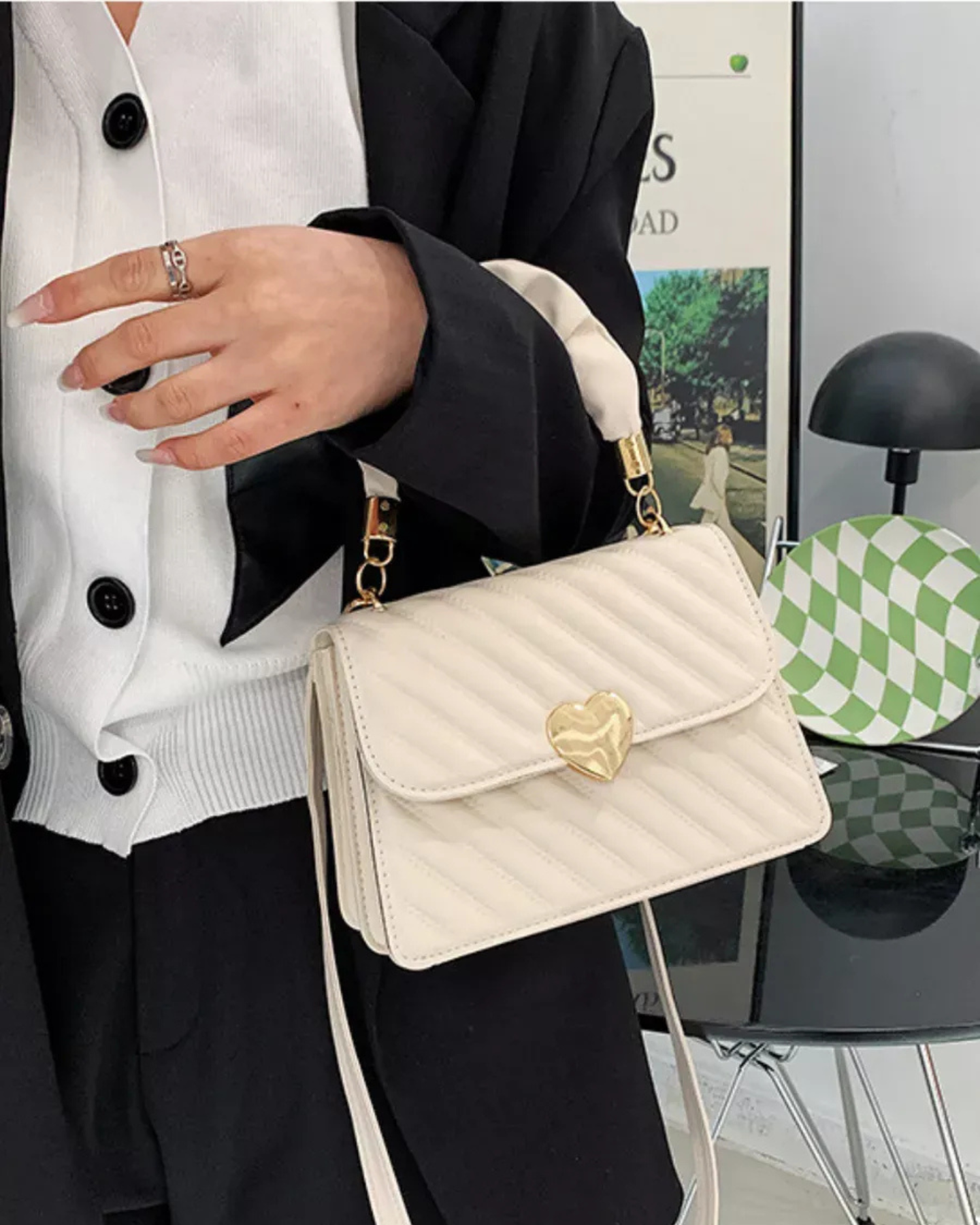 Bolsa Feminina Coração Branca