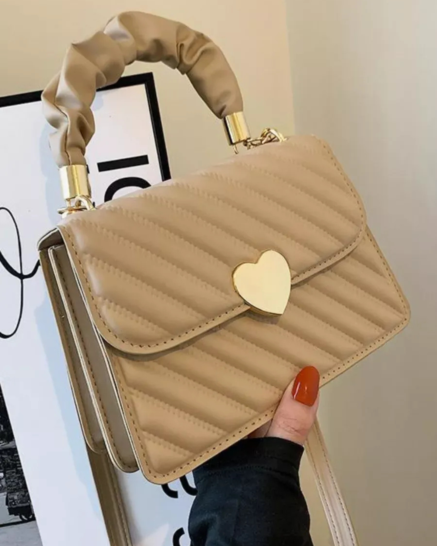 Bolsa Feminina Coração Bege