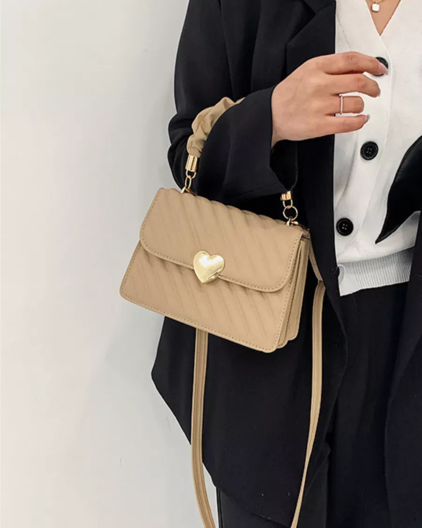 Bolsa Feminina Coração Bege