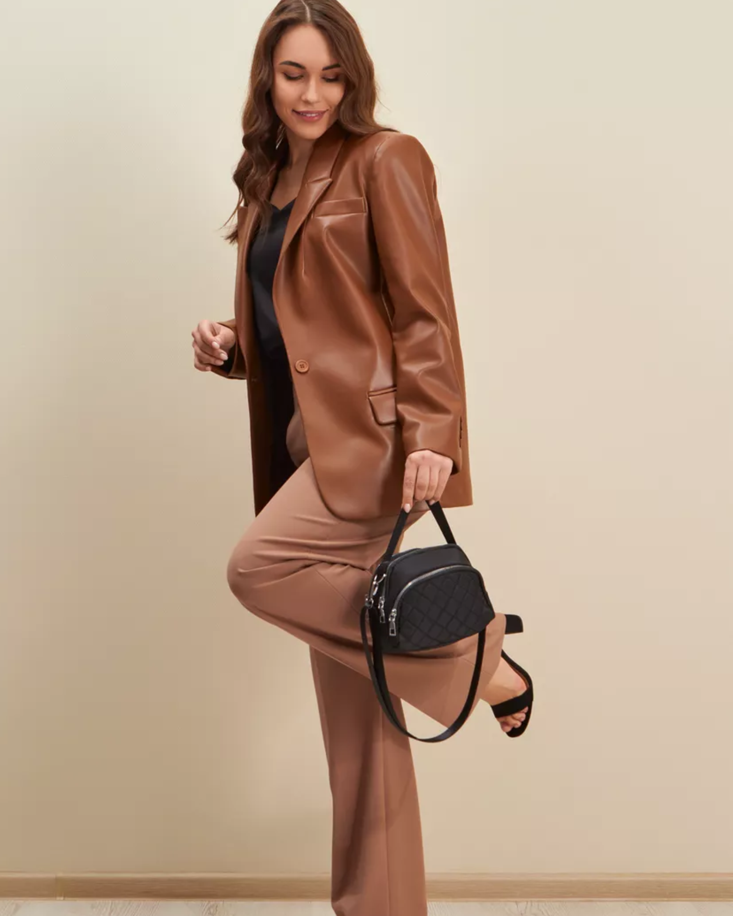 Bolsa Feminina Aventure Preta
