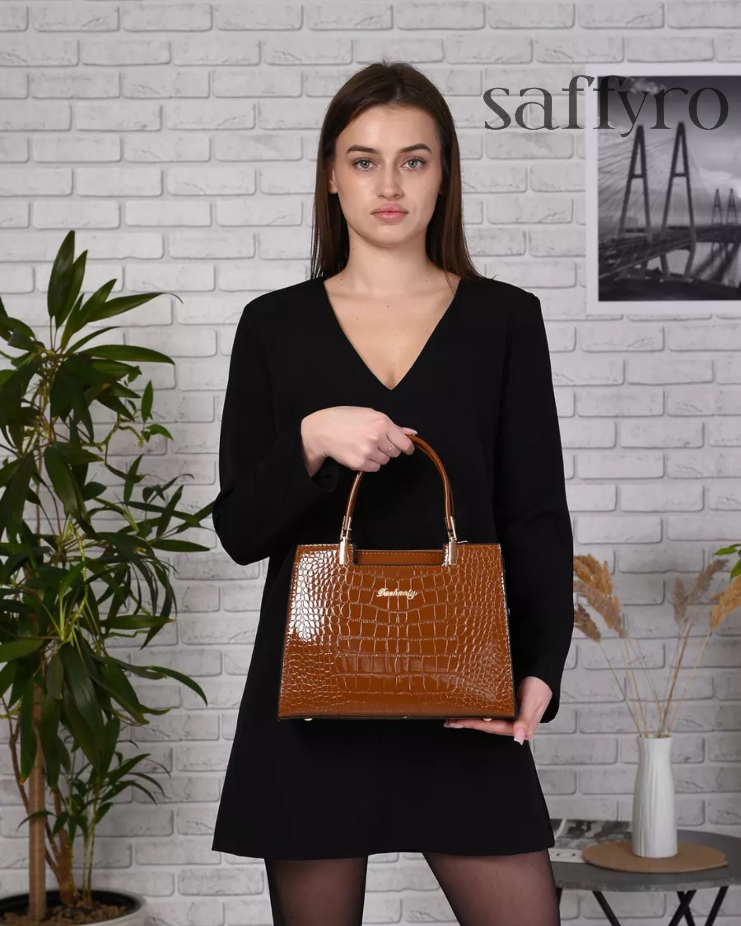 Bolsa Feminina Couro Legitimo Royal