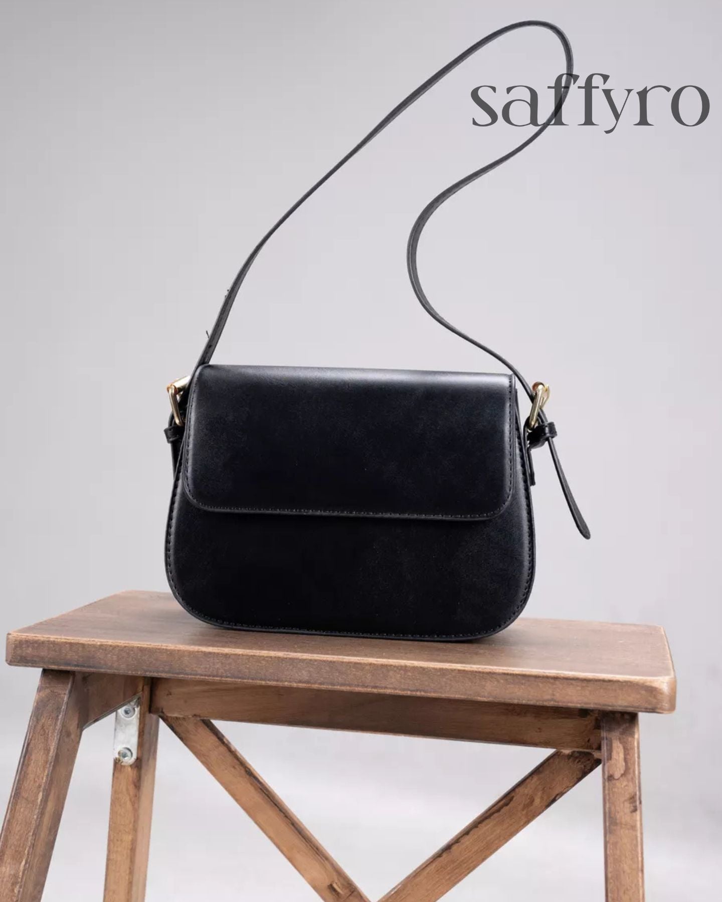 Bolsa de Ombro Couro Legitimo