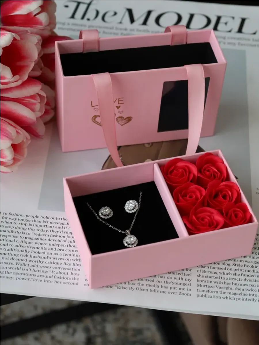 Conjunto de Joias Brilhante + Caixa Rosas Eternas