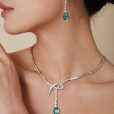 Conjunto Feminino de Colar Lydia + Brincos
