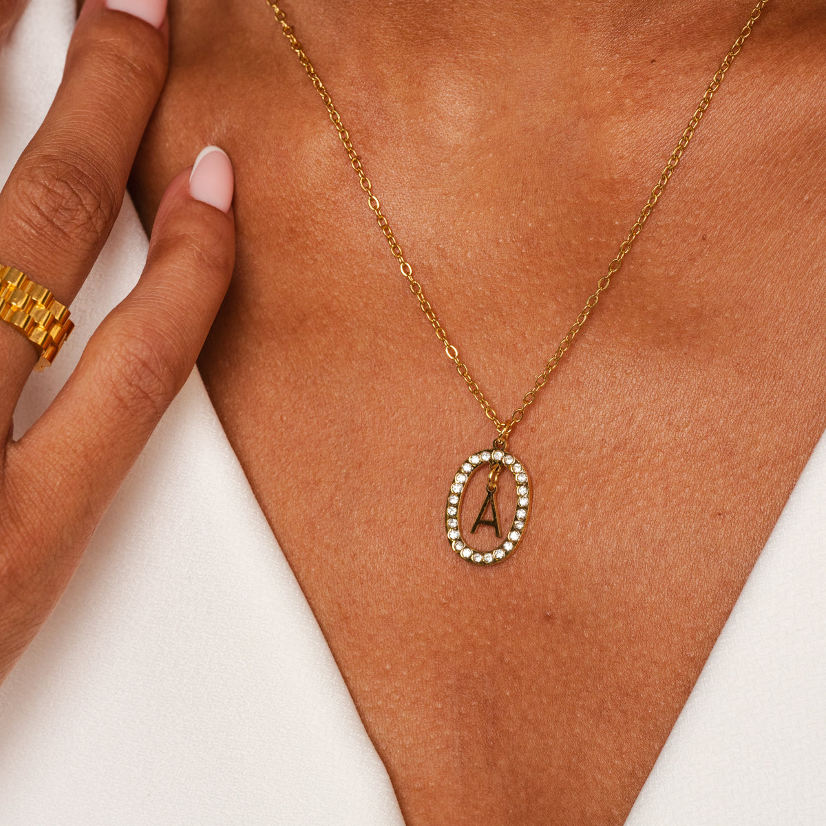 Colar Inicial Anne Banhado Ouro 18K