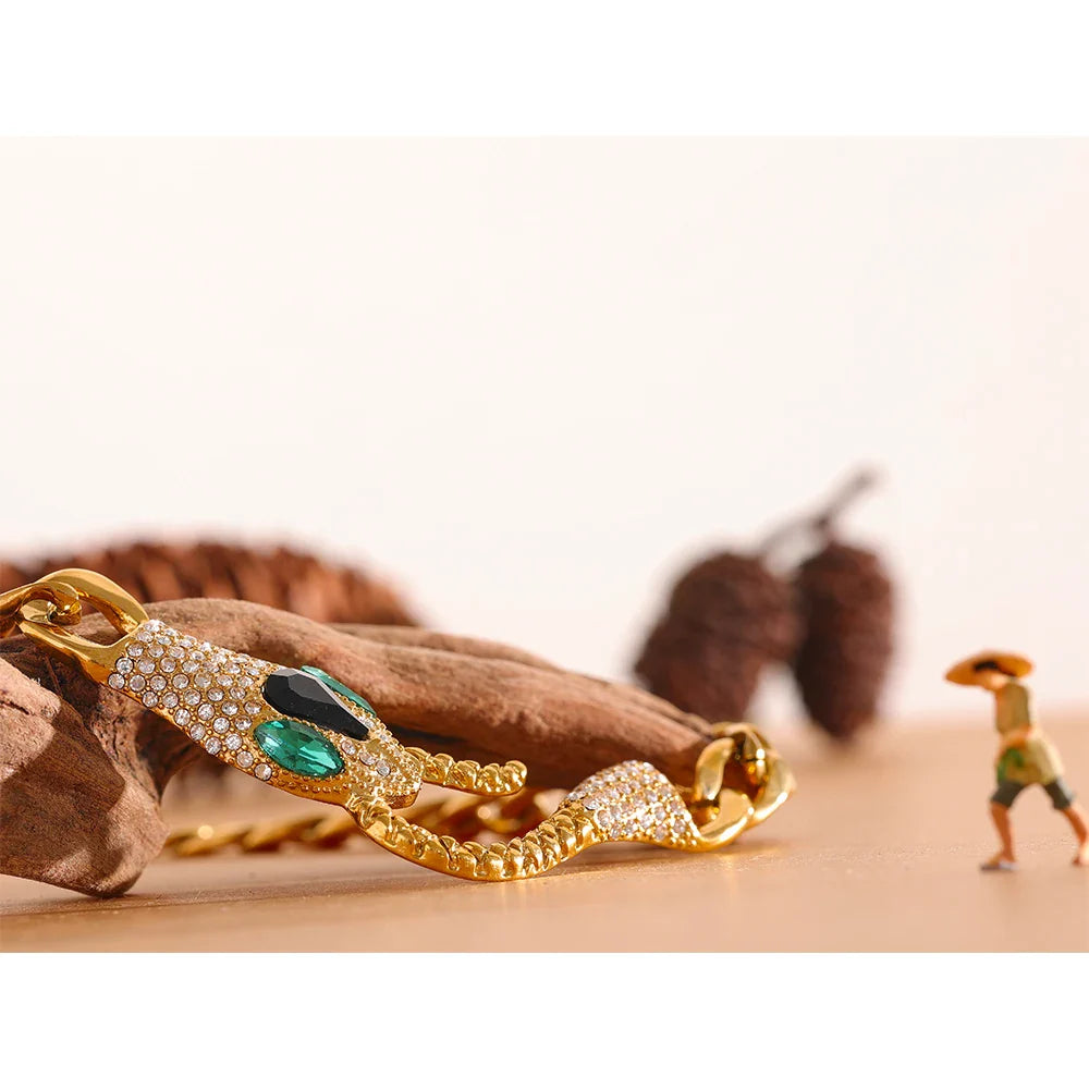 Colar Feminino Dourado Cleópatra