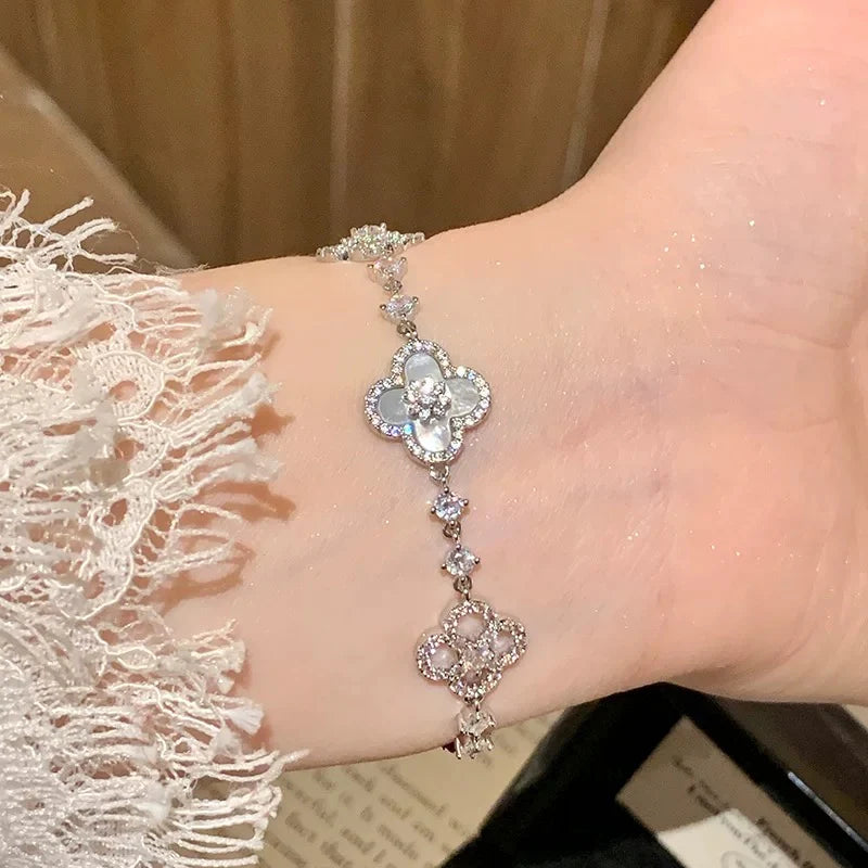 Pulseira Cleef Sakura Ouro Rosé
