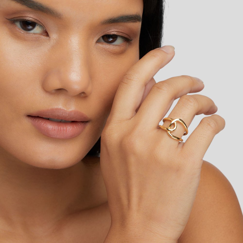 Anel Feminino Dourado Astrid