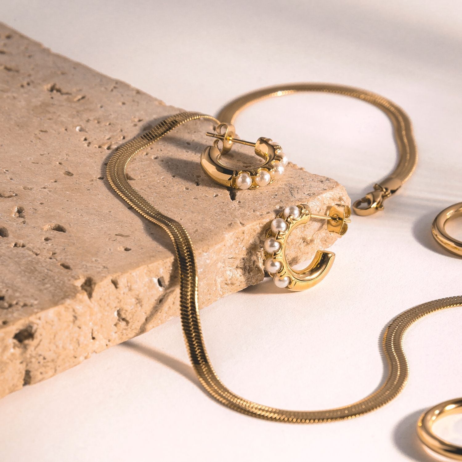 Colar Slim Snake Banhando Ouro 18K