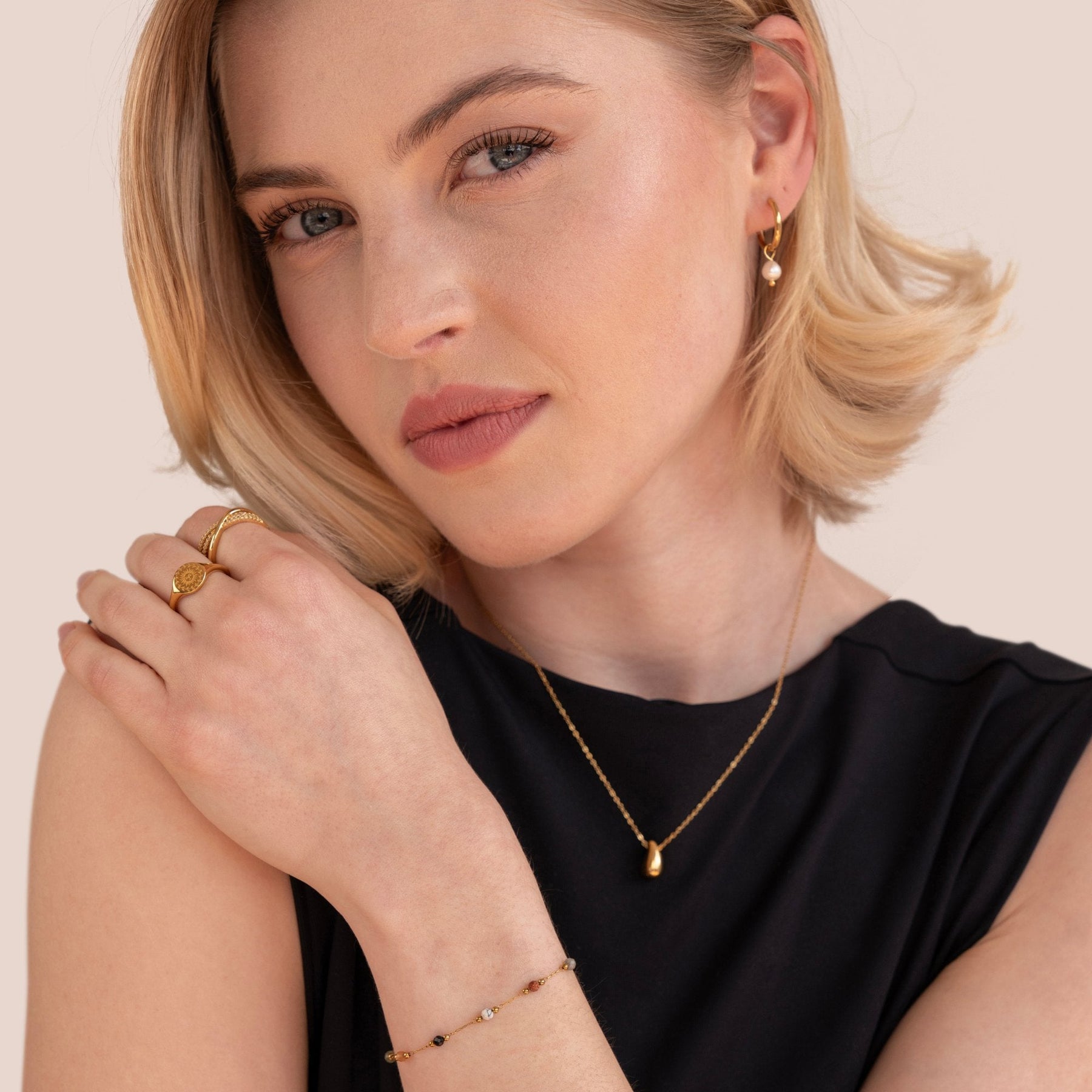 Pulseira Feminina de pedra com miçangas Multi