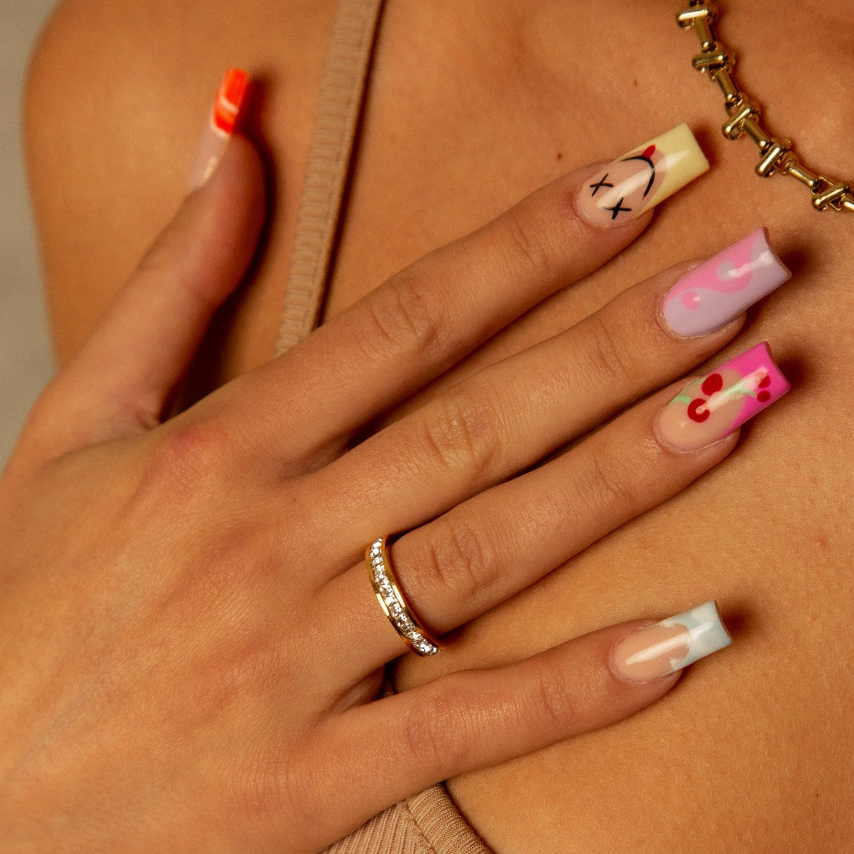 Anel Monaco Cravejado Banhado Ouro 18K