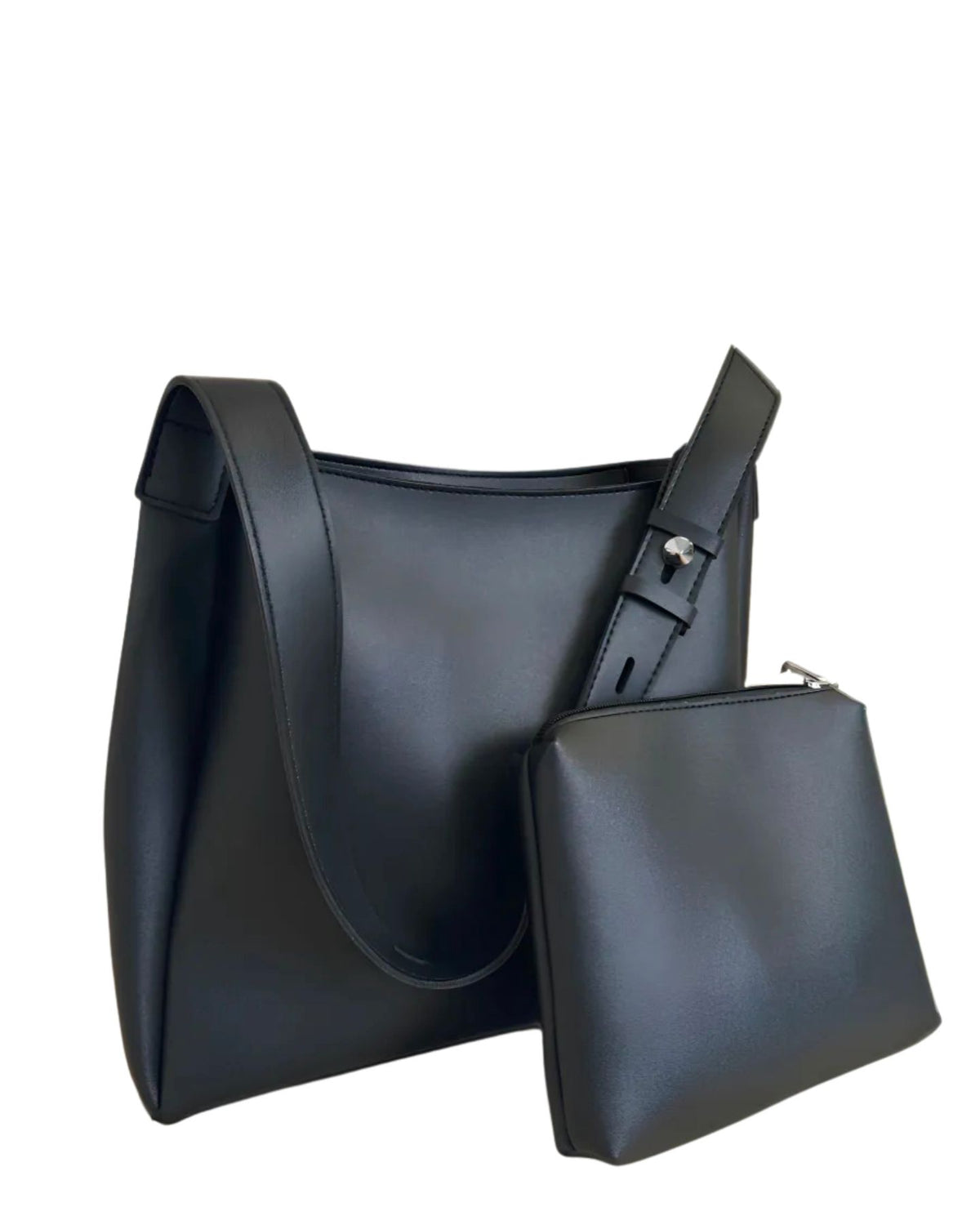 Bolsa Feminina Preta de Couro Luiza Espaçosa com Bolsinha