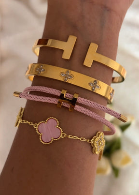 Pulseira Feminina de Trevo - Cores Mistas