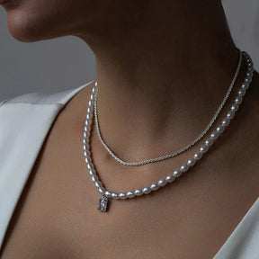 Colar de Pérolas com Pingente de Zircônia + Corrente de Prata 925