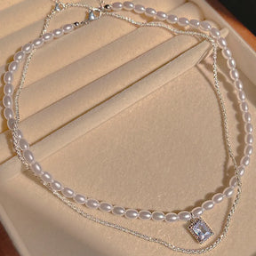 Colar de Pérolas com Pingente de Zircônia + Corrente de Prata 925