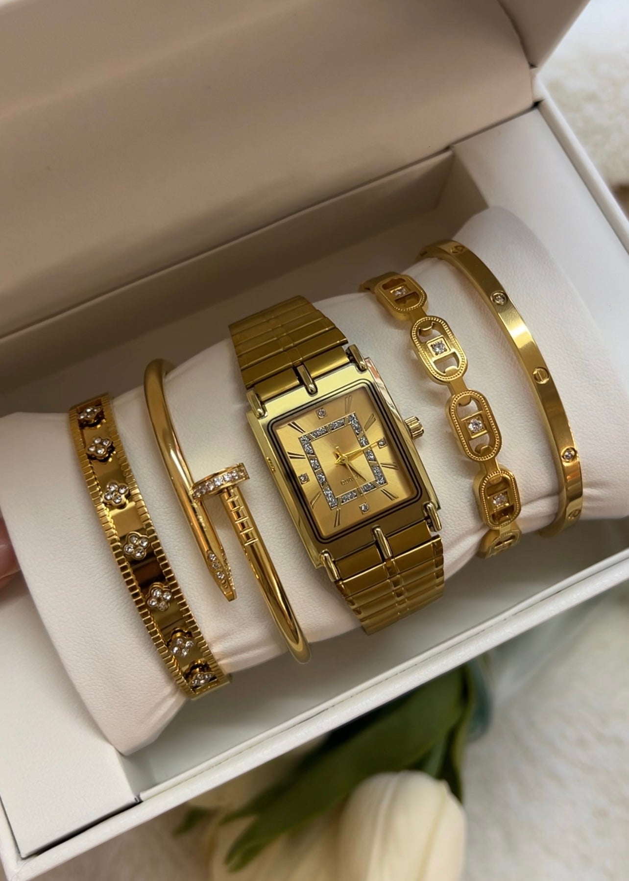 Mix Feminino Dourado Retangular