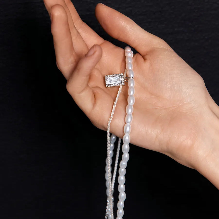 Colar de Pérolas com Pingente de Zircônia + Corrente de Prata 925