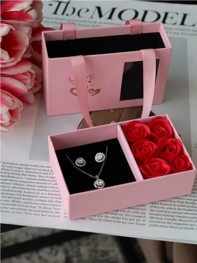 Conjunto de Joias Brilhante + Caixa Rosas Eternas