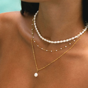 Colar Choker de Miçangas Banhado Ouro 18K