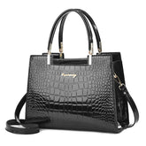 Bolsa Feminina Couro Legitimo Royal Preta