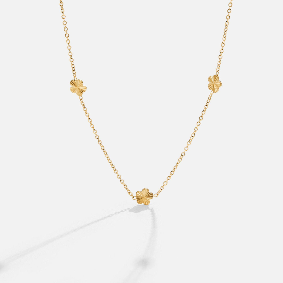 Colar Feminino Dourado Mini Trevos