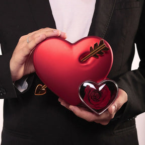Colar Amor Eterno com Caixa Amour
