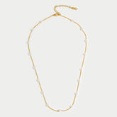 Colar Feminino Dourado Nura com  Pérola