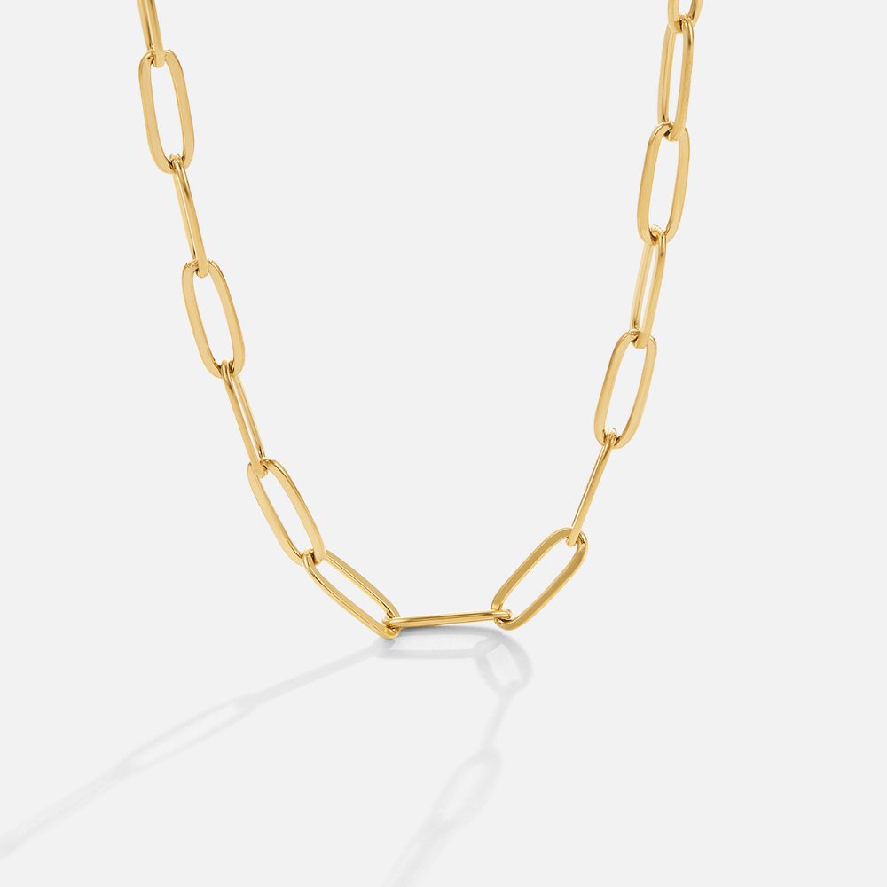 Colar Feminino Dourado de Clipes