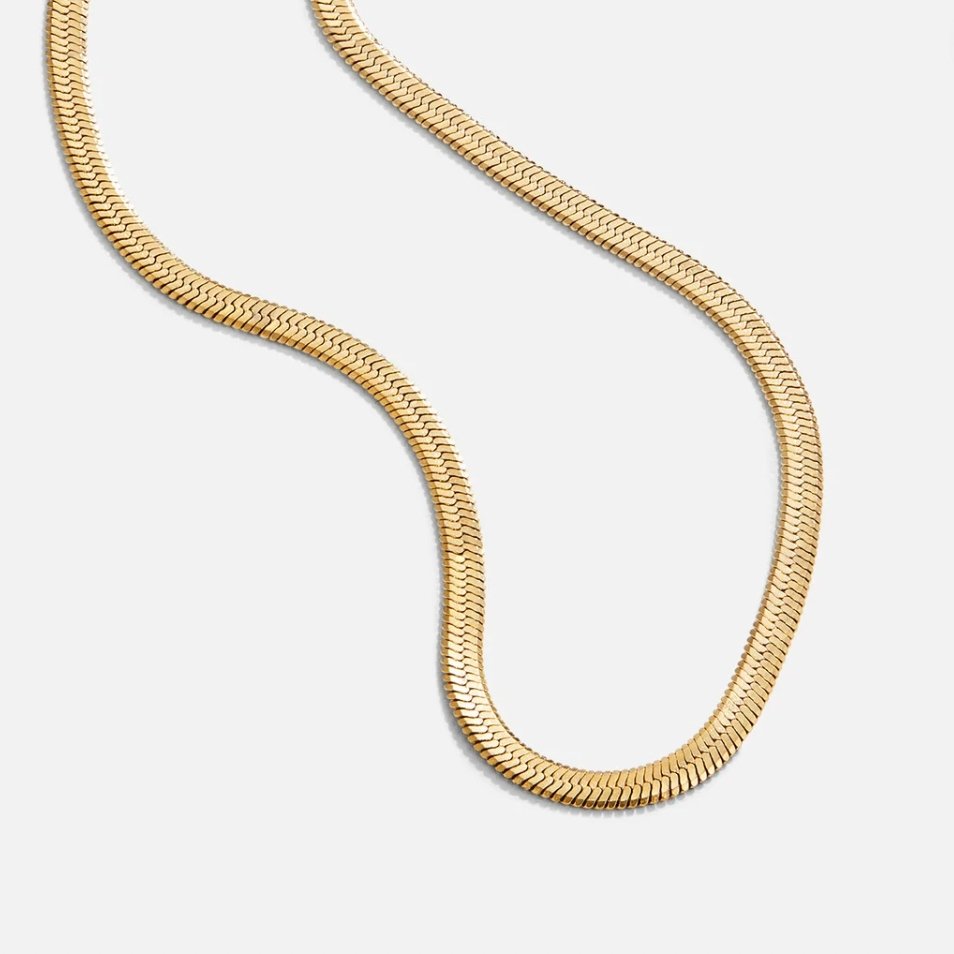 Colar Feminino Dourado corrente de cobra Sarya